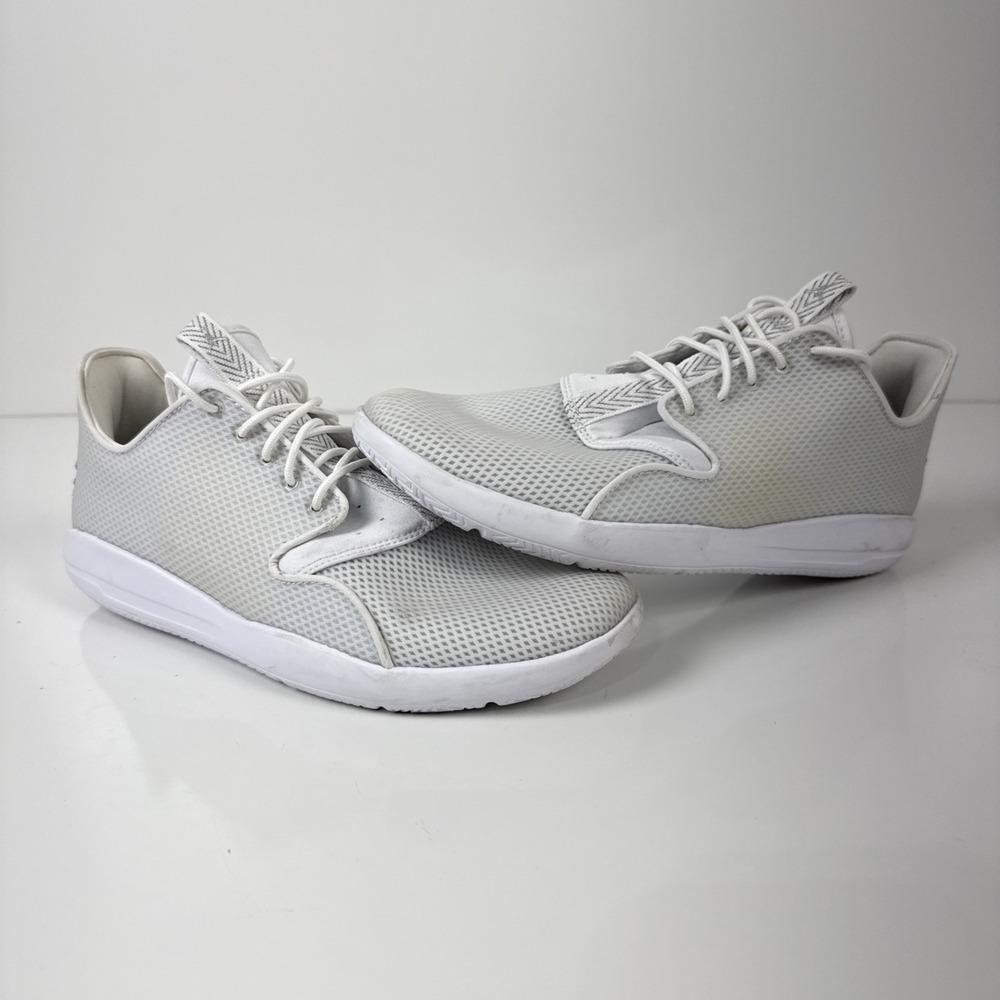 Nike Mens Air Jordan Eclipse 724369-100 White Running Shoes Sneakers Size 7.5